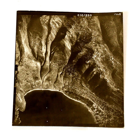صورة جوية الأصلية خليج جونيه، كازينو, حريصا, لبنان Jounieh Bay, Casino, Harissa, Lebanon Liban aerial Photo 1962