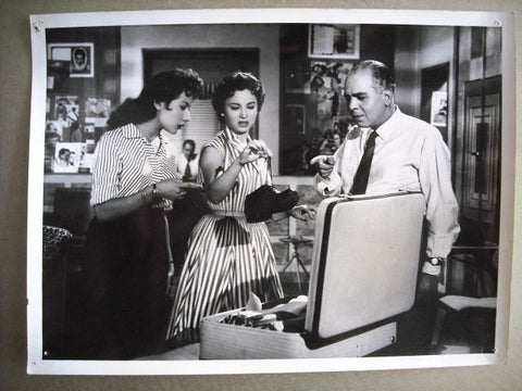 Faten Hamama, Zahret el Ola Footprints in the Sand Movie Arabic Photo